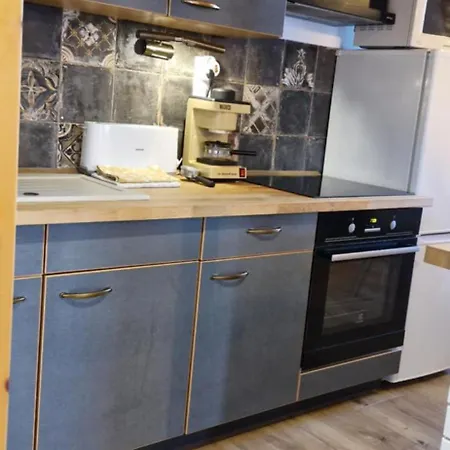 Bátory Luxury Apartamento *